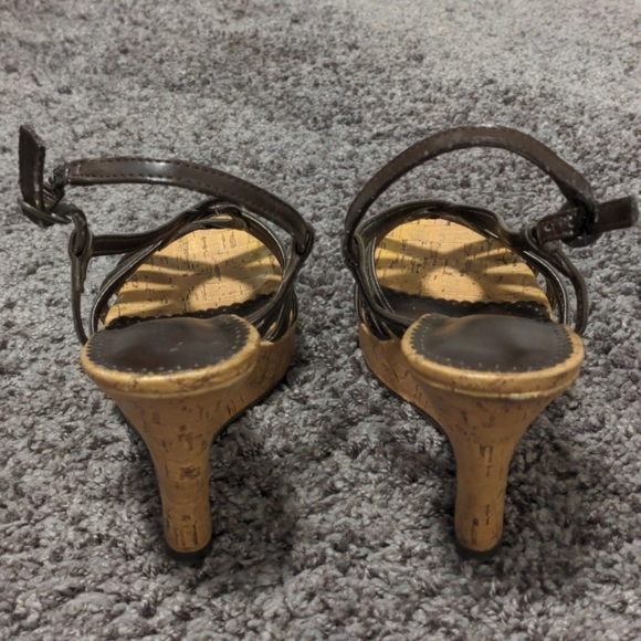 Platform cork strappy sandals - Picture 3 of 5